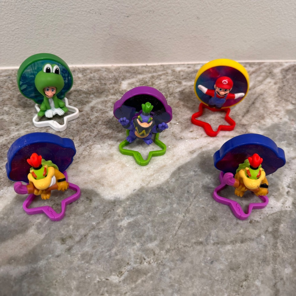 Nintendo Super Mario McDonalds Happy Meal Toy Lot Mario Yoshi Bowser Jr 5 Piece
